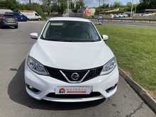 Nissan 1.2 DIG-T N-Connecta Hatchback 5dr Petrol XTRON Euro 6 (s/s) (115 ps)