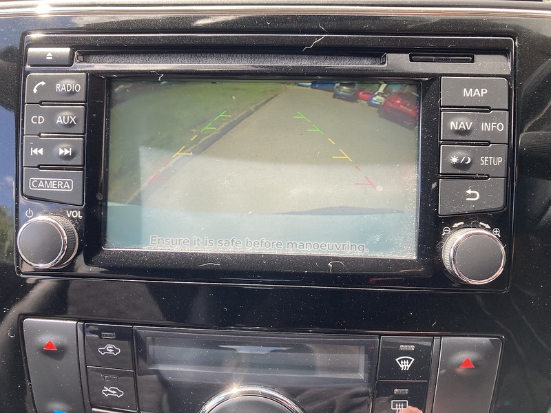 Nissan 1.2 DIG-T N-Connecta Hatchback 5dr Petrol XTRON Euro 6 (s/s) (115 ps)