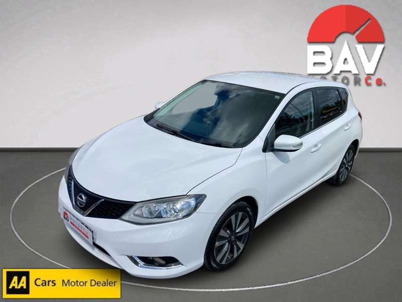 Nissan 1.2 DIG-T N-Connecta Hatchback 5dr Petrol XTRON Euro 6 (s/s) (115 ps)