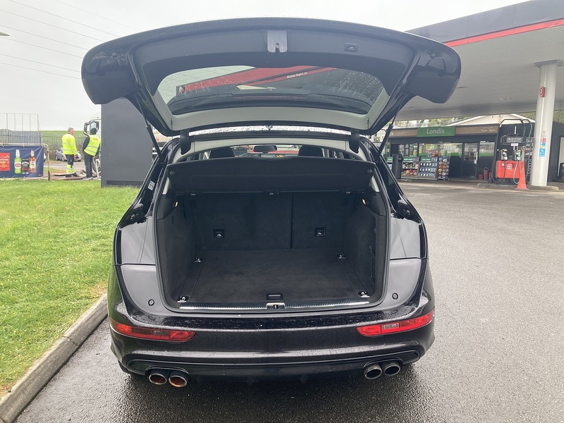 Audi 3.0 BiTDI V6 SUV 5dr Diesel Tiptronic quattro Euro 5 (s/s) (313 ps)