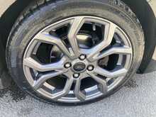 Ford 1.0T EcoBoost ST-Line Hatchback 3dr Petrol Manual Euro 6 (s/s) (125 ps)