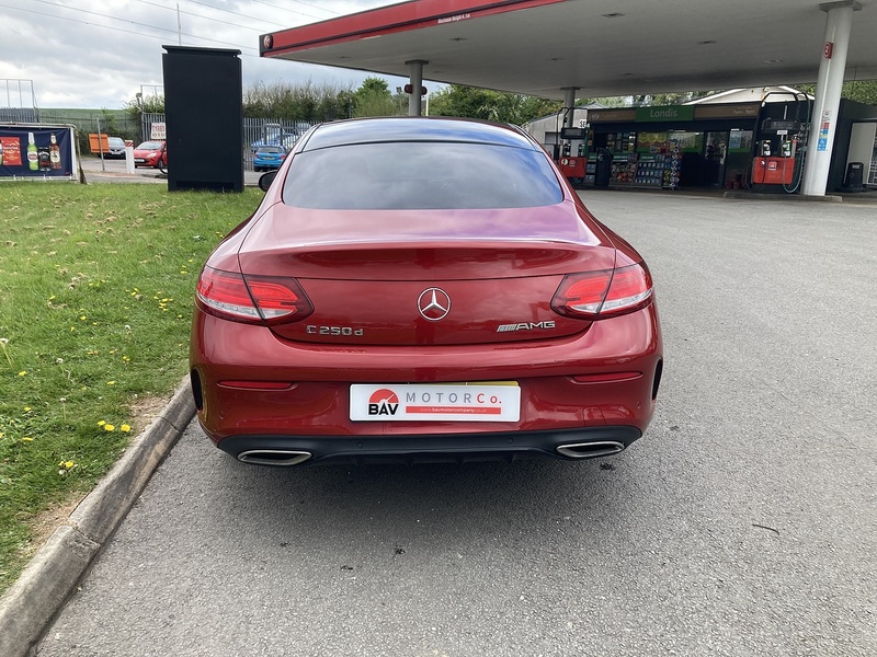 Mercedes-Benz 2.1 C250d AMG Line (Premium) Coupe 2dr Diesel G-Tronic+ Euro 6 (s/s) (204 ps)