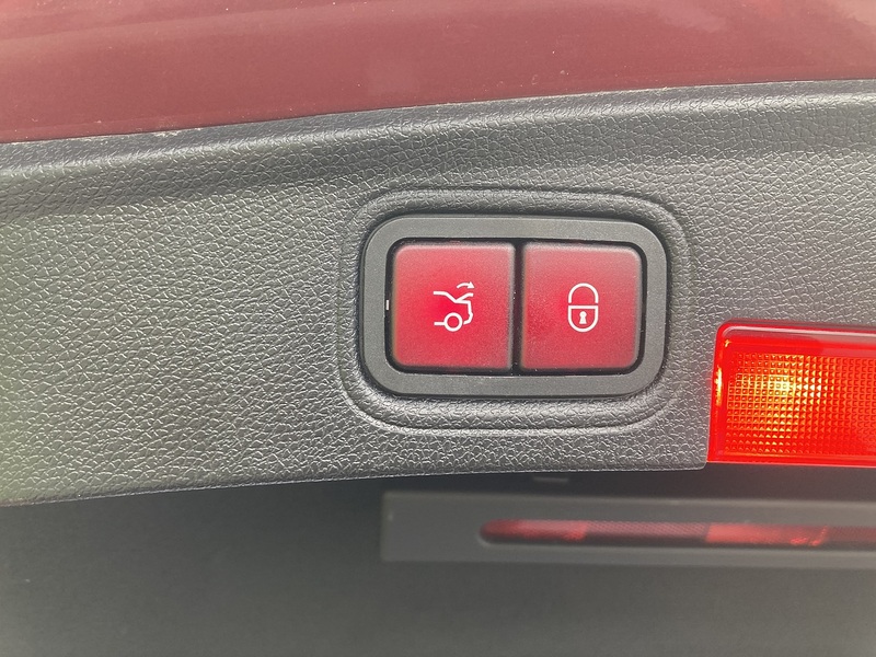 Mercedes-Benz 2.1 C250d AMG Line (Premium) Coupe 2dr Diesel G-Tronic+ Euro 6 (s/s) (204 ps)