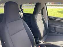 Skoda 1.0 MPI Colour Edition Hatchback 5dr Petrol Manual Euro 6 (60 ps)