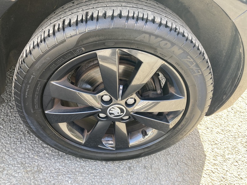 Skoda 1.0 MPI Colour Edition Hatchback 5dr Petrol Manual Euro 6 (60 ps)