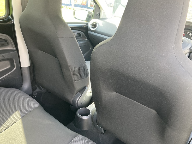 Skoda 1.0 MPI Colour Edition Hatchback 5dr Petrol Manual Euro 6 (60 ps)