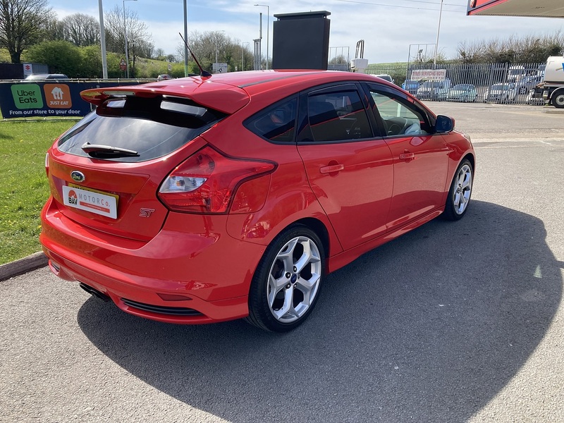 Ford 2.0T EcoBoost ST Hatchback 5dr Petrol Manual Euro 5 (s/s) (250 ps)