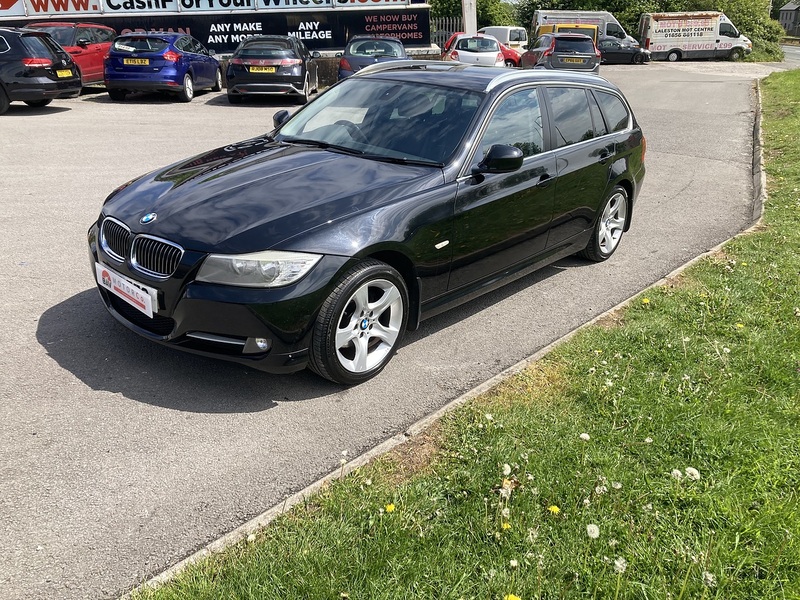BMW 2.0 320d Exclusive Edition Touring 5dr Diesel Steptronic Euro 5 (184 ps)