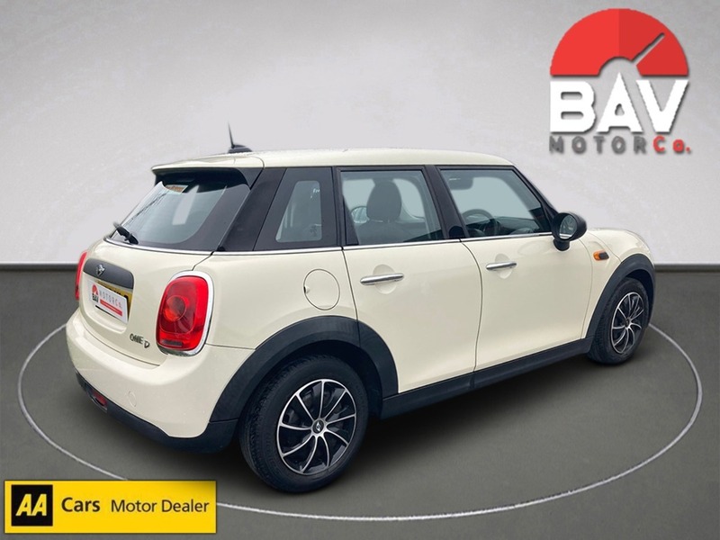 MINI 1.5 One D Hatchback 5dr Diesel Manual Euro 6 (s/s) (95 ps)