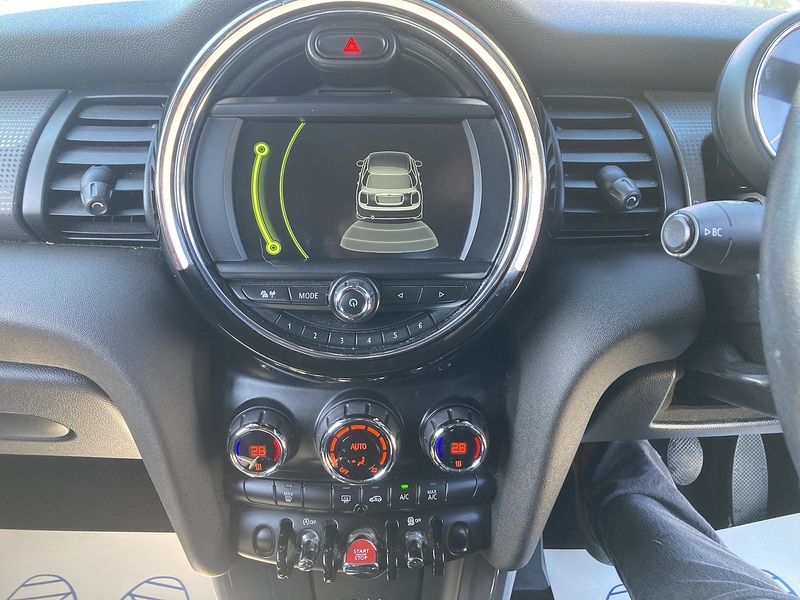 MINI 1.5 Cooper Hatchback 5dr Petrol Manual Euro 6 (s/s) (136 ps)