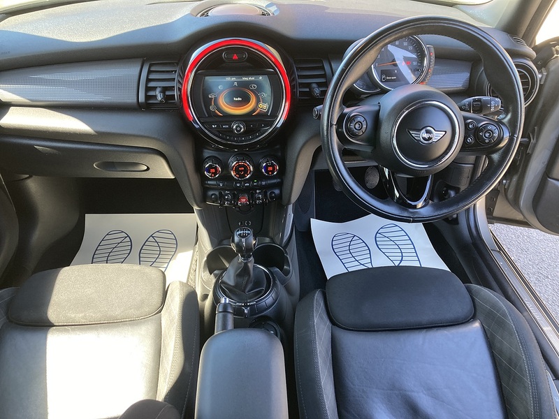 MINI 1.5 Cooper Hatchback 5dr Petrol Manual Euro 6 (s/s) (136 ps)