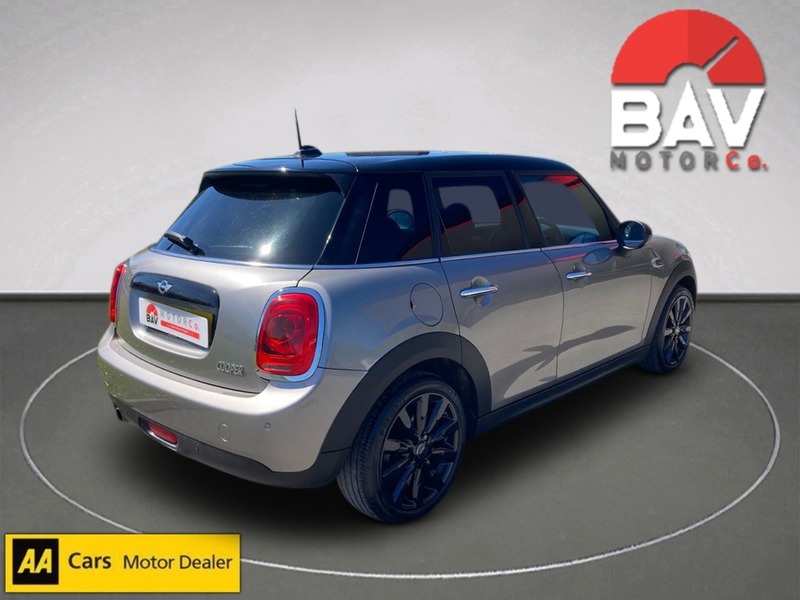 MINI 1.5 Cooper Hatchback 5dr Petrol Manual Euro 6 (s/s) (136 ps)