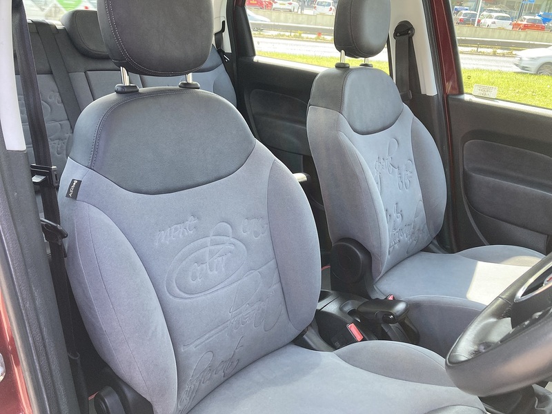 Fiat 1.6 MultiJet Lounge MPV 5dr Diesel Manual Euro 5 (s/s) (105 bhp)