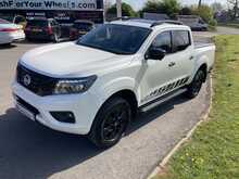 Nissan 2.3 dCi N-Guard Pickup Double Cab 4dr Diesel Manual 4WD Euro 6 (s/s) (190 ps)