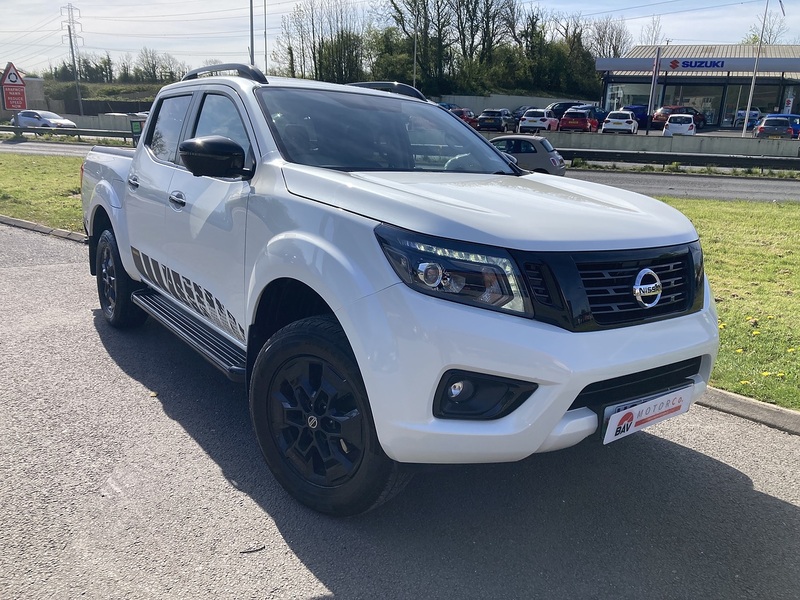 Nissan 2.3 dCi N-Guard Pickup Double Cab 4dr Diesel Manual 4WD Euro 6 (s/s) (190 ps)