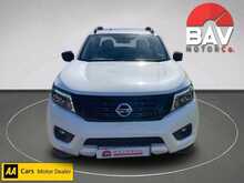 Nissan 2.3 dCi N-Guard Pickup Double Cab 4dr Diesel Manual 4WD Euro 6 (s/s) (190 ps)