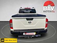 Nissan 2.3 dCi N-Guard Pickup Double Cab 4dr Diesel Manual 4WD Euro 6 (s/s) (190 ps)