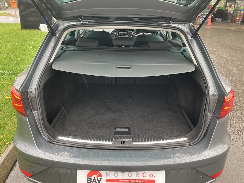 SEAT 2.0 TDI FR Technology ST 5dr Diesel Manual Euro 6 (s/s) (150 ps)