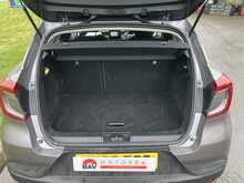 Renault 1.0 TCe Iconic SUV 5dr Petrol Manual Euro 6 (s/s) (100 ps)