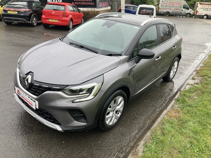 Renault 1.0 TCe Iconic SUV 5dr Petrol Manual Euro 6 (s/s) (100 ps)