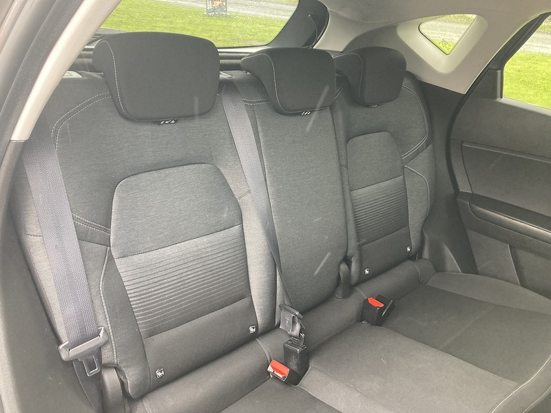 Renault 1.0 TCe Iconic SUV 5dr Petrol Manual Euro 6 (s/s) (100 ps)