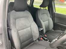 Renault 1.0 TCe Iconic SUV 5dr Petrol Manual Euro 6 (s/s) (100 ps)