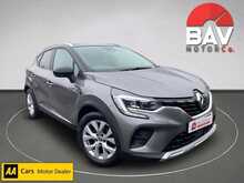 Renault 1.0 TCe Iconic SUV 5dr Petrol Manual Euro 6 (s/s) (100 ps)