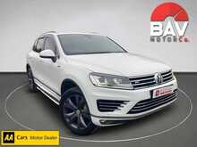 Volkswagen 3.0 TDI V6 BlueMotion Tech R-Line SUV 5dr Diesel Tiptronic 4WD Euro 6 (s/s) (204 ps)