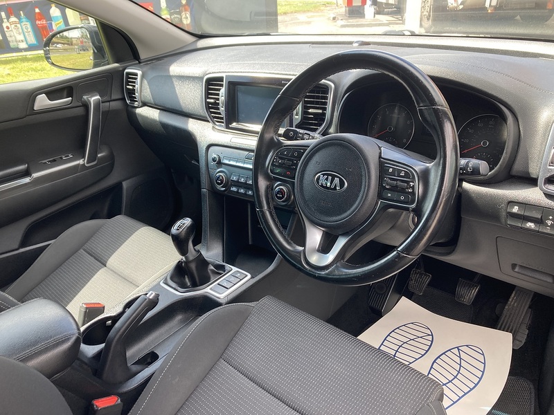 Kia 1.6 GDi 2 SUV 5dr Petrol Manual Euro 6 (s/s) (130 bhp)