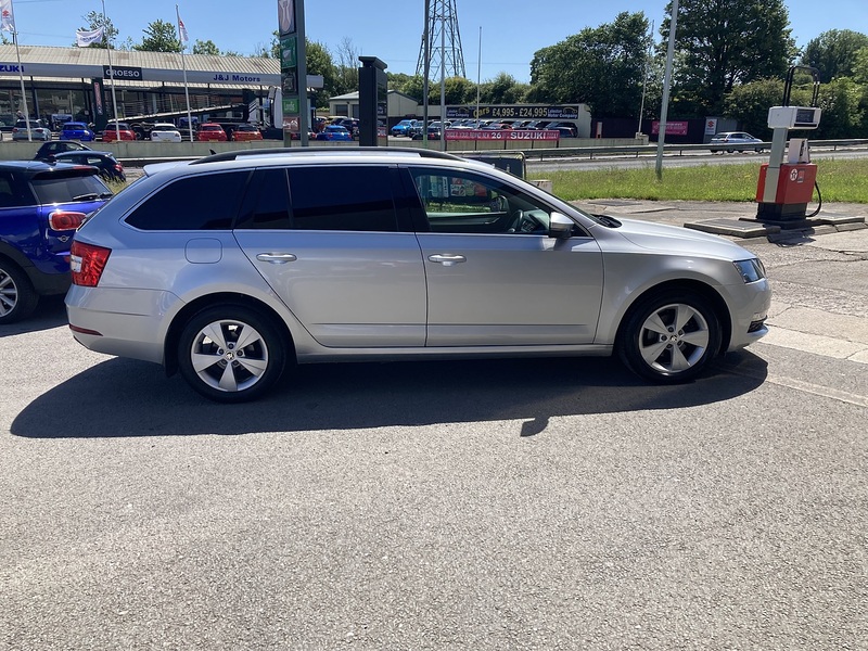 Skoda 1.6 TDI SE Technology Estate 5dr Diesel DSG Euro 6 (s/s) (115 ps)