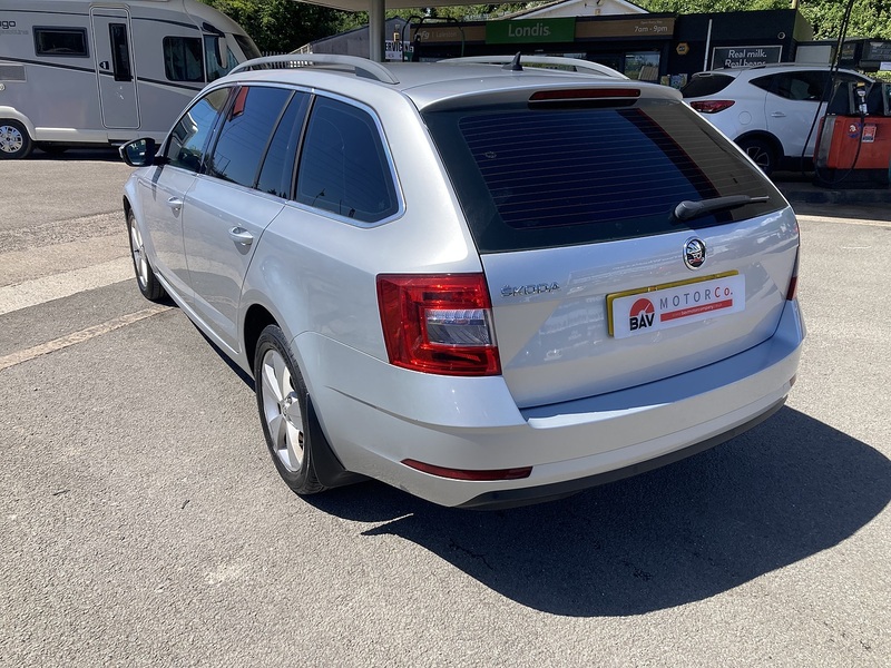 Skoda 1.6 TDI SE Technology Estate 5dr Diesel DSG Euro 6 (s/s) (115 ps)