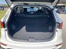 Hyundai 2.2 CRDi Blue Drive Premium SUV 5dr Diesel Manual 4WD Euro 6 (s/s) (200 ps)