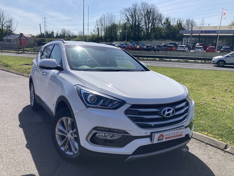 Hyundai 2.2 CRDi Blue Drive Premium SUV 5dr Diesel Manual 4WD Euro 6 (s/s) (200 ps)