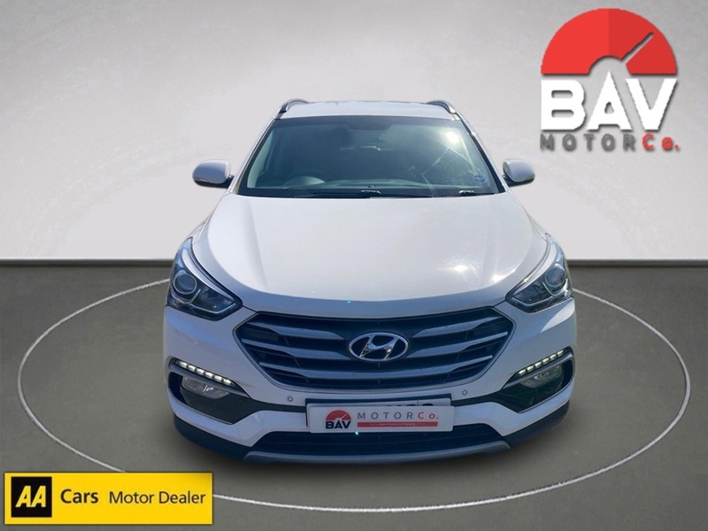 Hyundai 2.2 CRDi Blue Drive Premium SUV 5dr Diesel Manual 4WD Euro 6 (s/s) (200 ps)