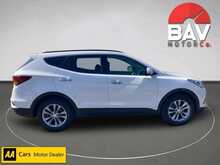 Hyundai 2.2 CRDi Blue Drive Premium SUV 5dr Diesel Manual 4WD Euro 6 (s/s) (200 ps)