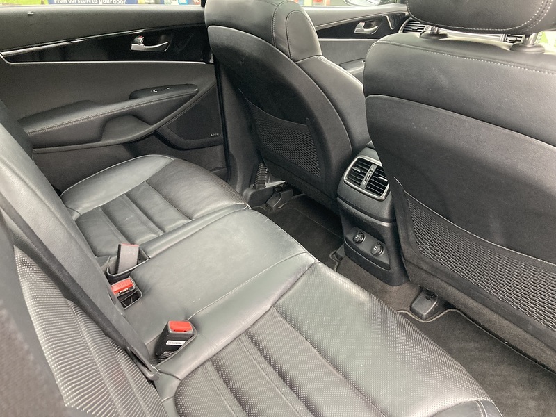 Kia 2.2 CRDi KX-3 SUV 5dr Diesel Auto AWD Euro 6 (197 bhp)