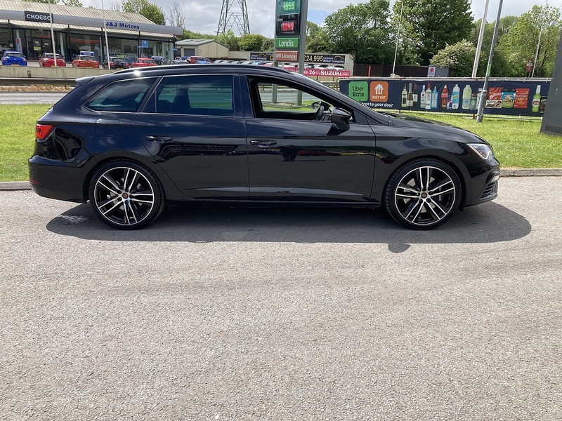 SEAT 2.0 TSI Cupra 300 ST 5dr Petrol DSG 7 Spd 4Drive Euro 6 (s/s) (300 ps)