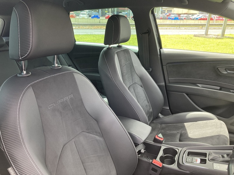 SEAT 2.0 TSI Cupra 300 ST 5dr Petrol DSG 7 Spd 4Drive Euro 6 (s/s) (300 ps)