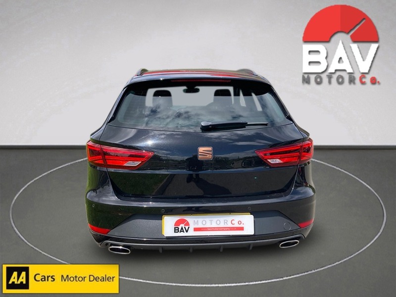SEAT 2.0 TSI Cupra 300 ST 5dr Petrol DSG 7 Spd 4Drive Euro 6 (s/s) (300 ps)