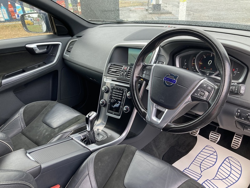 Volvo 2.0 D4 R-Design Nav SUV 5dr Diesel Manual Euro 6 (s/s) (190 ps)