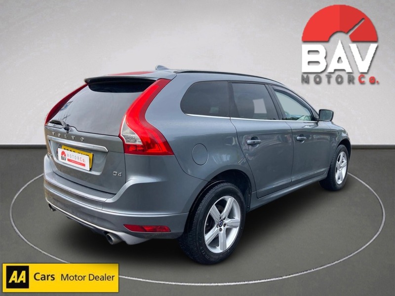 Volvo 2.0 D4 R-Design Nav SUV 5dr Diesel Manual Euro 6 (s/s) (190 ps)