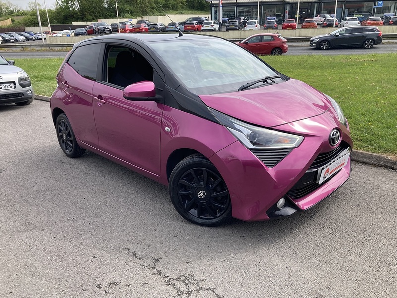 Toyota 1.0 VVT-i x-cite Hatchback 5dr Petrol Manual Euro 6 (71 ps)