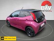 Toyota 1.0 VVT-i x-cite Hatchback 5dr Petrol Manual Euro 6 (71 ps)