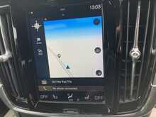 Volvo 2.0 D4 R-Design Saloon 4dr Diesel Auto Euro 6 (s/s) (190 ps)
