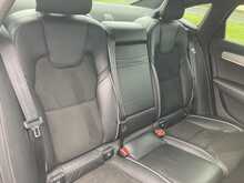 Volvo 2.0 D4 R-Design Saloon 4dr Diesel Auto Euro 6 (s/s) (190 ps)