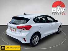 Ford 1.5 EcoBlue Zetec Hatchback 5dr Diesel Manual Euro 6 (s/s) (120 ps)