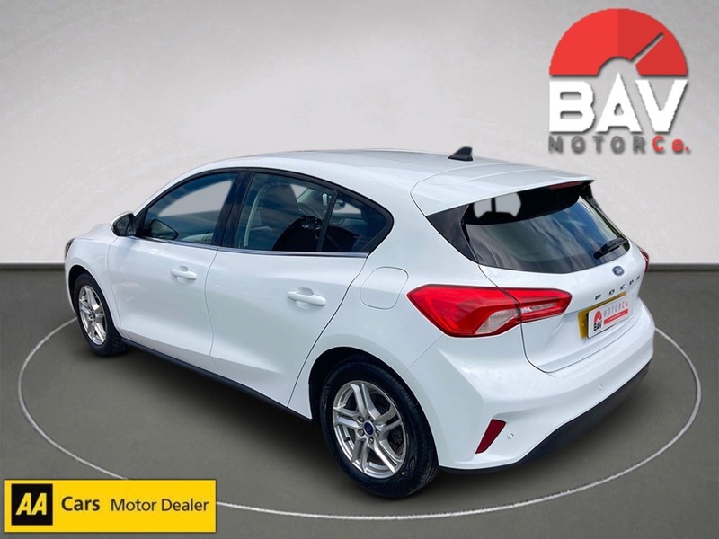 Ford 1.5 EcoBlue Zetec Hatchback 5dr Diesel Manual Euro 6 (s/s) (120 ps)