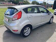 Ford 1.6 TDCi ECOnetic Zetec Hatchback 5dr Diesel Manual Euro 5 (s/s) (95 ps)