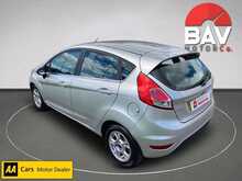 Ford 1.6 TDCi ECOnetic Zetec Hatchback 5dr Diesel Manual Euro 5 (s/s) (95 ps)