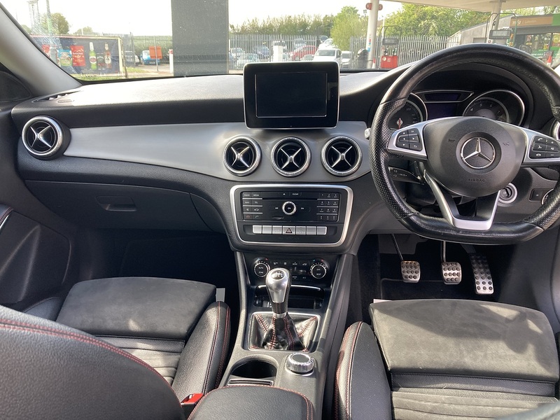 Mercedes-Benz 1.6 CLA180 AMG Line Edition Shooting Brake 5dr Petrol Manual Euro 6 (s/s) (122 ps)